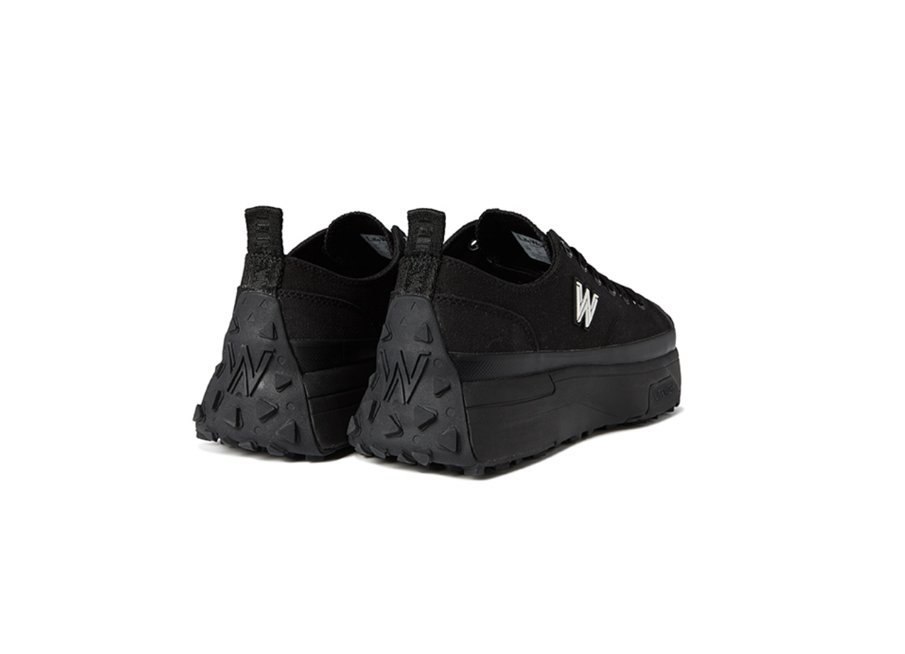 Spacerun Shadow Low Sneakers