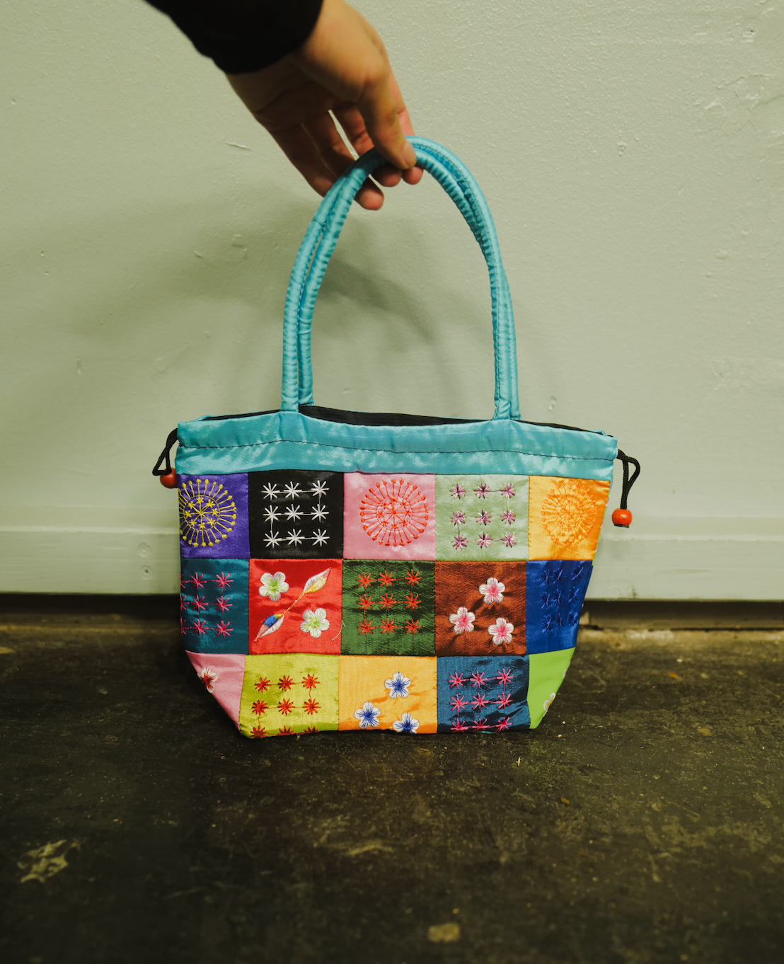 Silke Broderet Patchwork Håndtaske - Blå